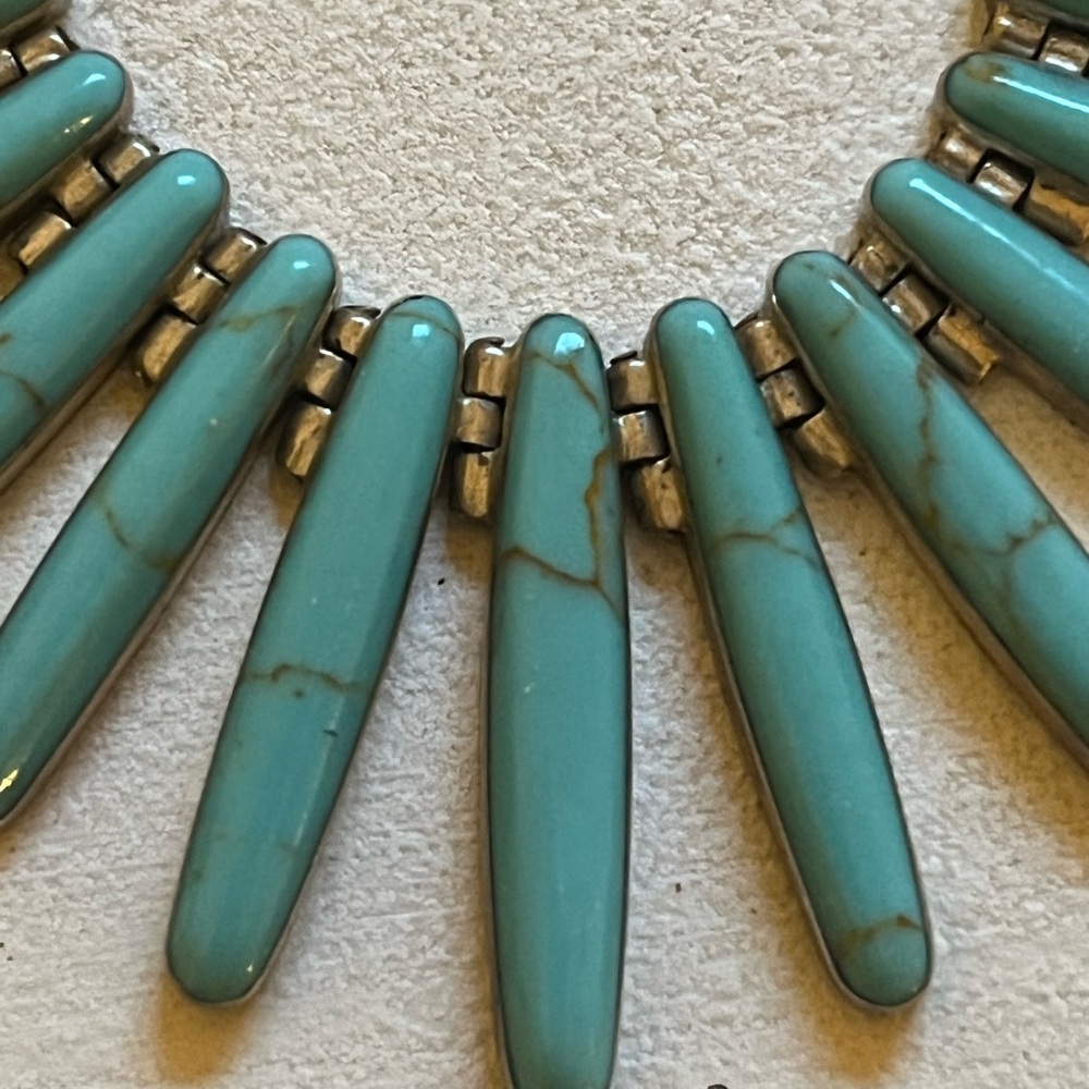 Turquoise & sterling silver necklace